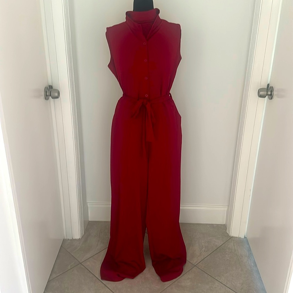 Sleeveless Jumpsuit with Belt 👏🏽sold👏🏽